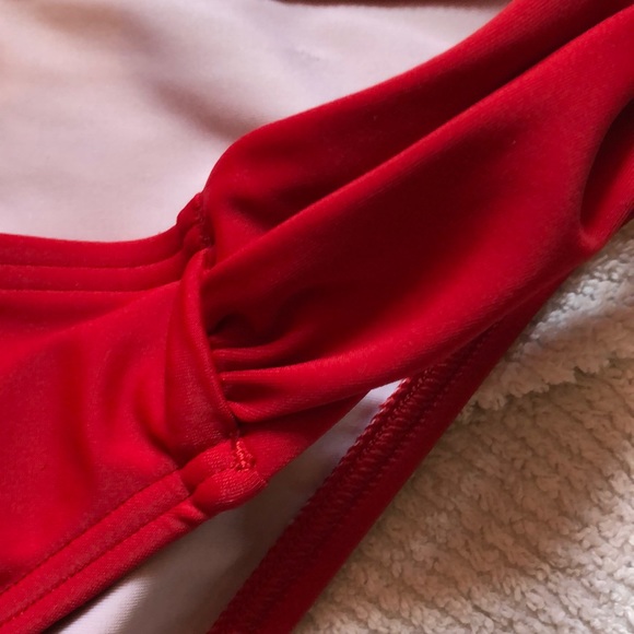 Separates bikini.Bottom XL. Or or bandeau  top  M - Picture 13 of 16